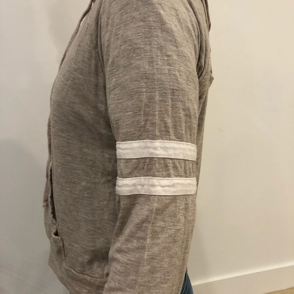 Thin Sweater - Picture 3 of 5